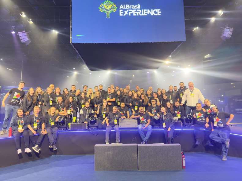 AI Brasil Experience — arena com 21 mil pessoas, produzida pela ATMO