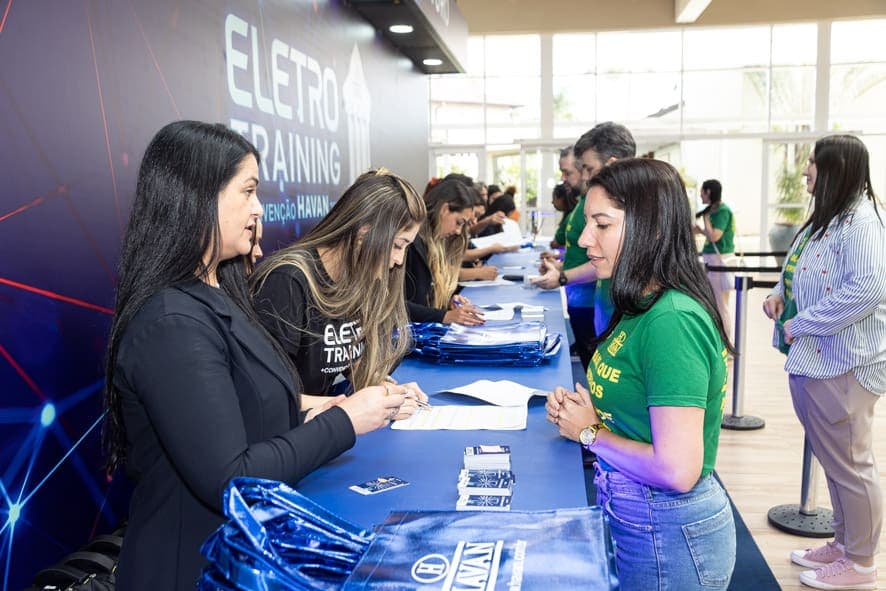 Convenção Havan e EletroTraining — Havan